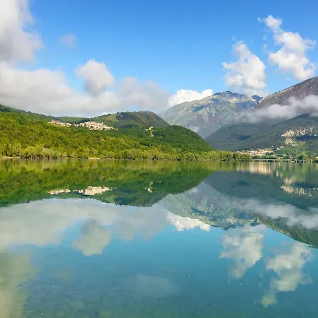 Holidays A - Natura, Relax E Benessere Nel Parco D'abruzzo Hotel