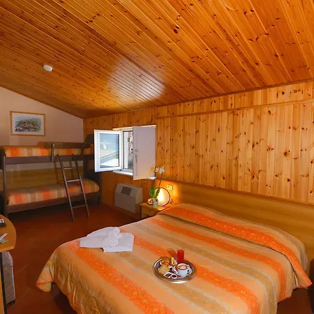 Holidays A - Natura, Relax E Benessere Nel Parco D'abruzzo 3* Barrea