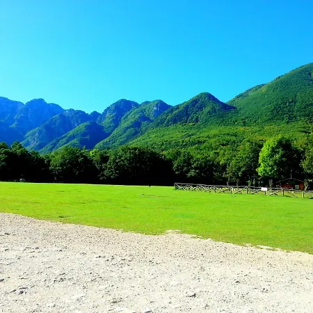 Hotel Holidays A - Natura, Relax E Benessere Nel Parco D'abruzzo 3*