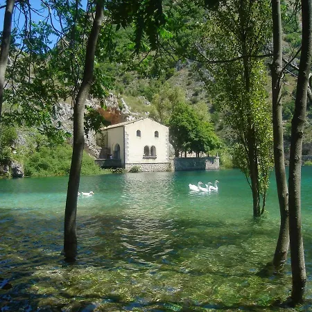 Hotel Holidays A - Natura, Relax E Benessere Nel Parco D'abruzzo