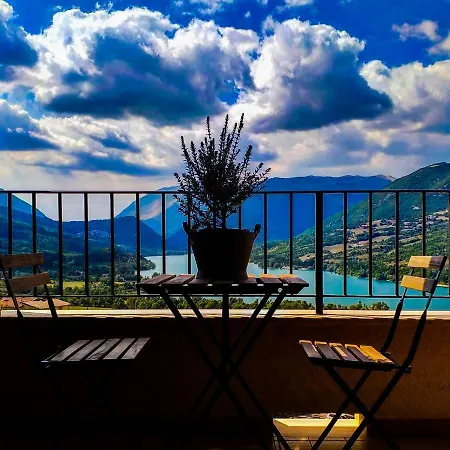 Hotel Holidays 3*