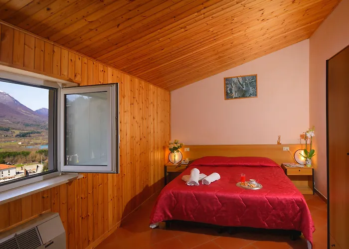 Holidays A - Natura, Relax E Benessere Nel Parco D'abruzzo 호텔