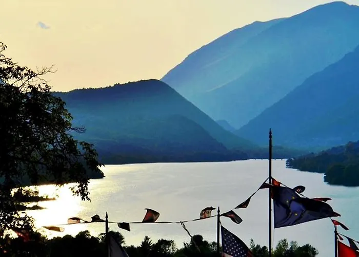 Holidays A - Natura, Relax E Benessere Nel Parco D'abruzzo Hotel 3*