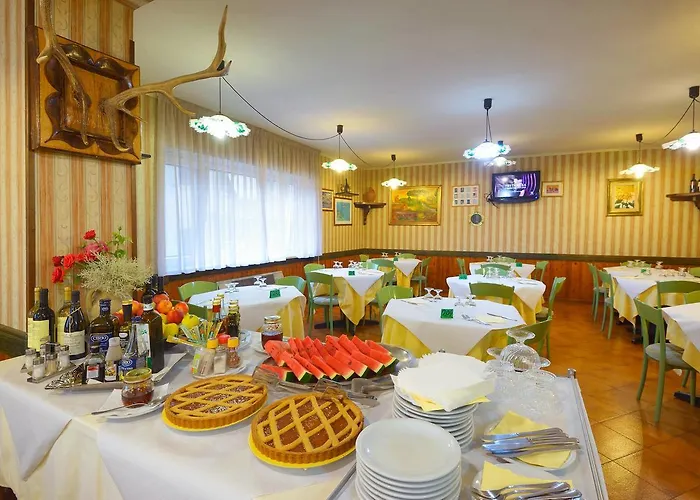 Holidays A - Natura, Relax E Benessere Nel Parco D'abruzzo 3* 바레아