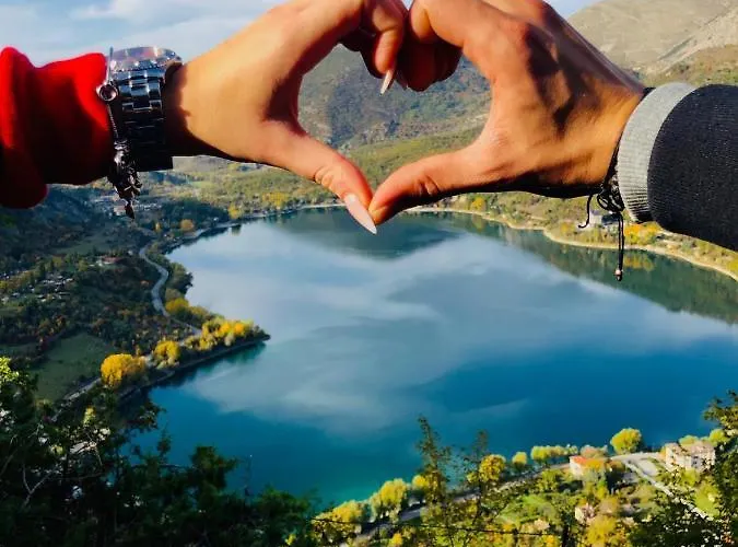 Holidays A - Natura, Relax E Benessere Nel Parco D'abruzzo 호텔