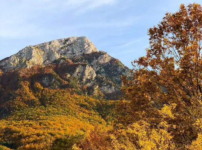 Holidays A - Natura, Relax E Benessere Nel Parco D'abruzzo Hotel 3*