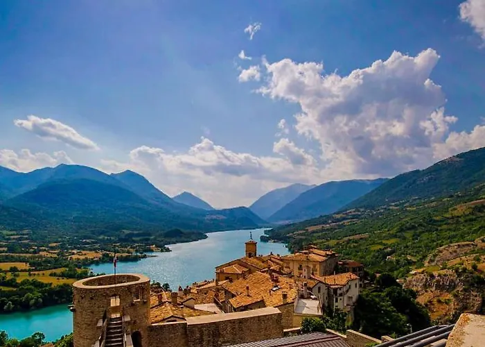 Holidays A - Natura, Relax E Benessere Nel Parco D'abruzzo Hotel Barrea