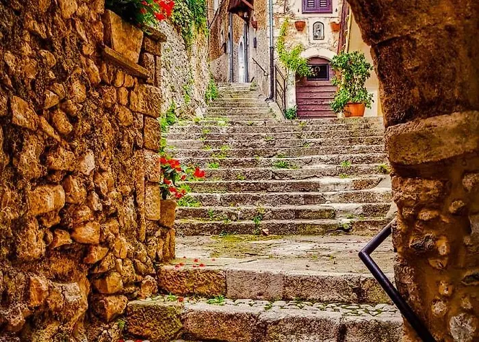 Holidays A - Natura, Relax E Benessere Nel Parco D'abruzzo 호텔 바레아